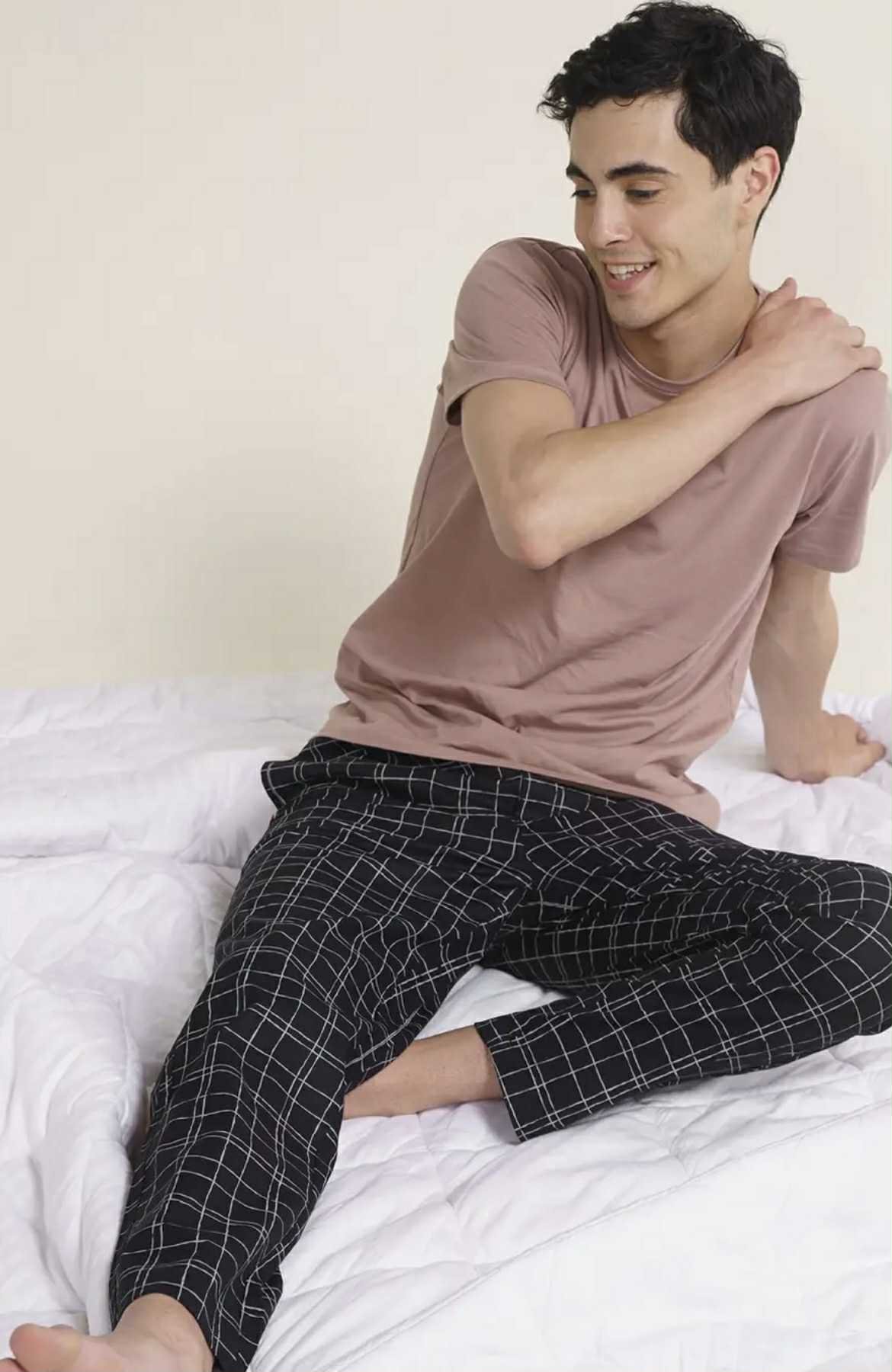 c6dbc0ab 63ad 4024 9a1f fee0fe6f605d